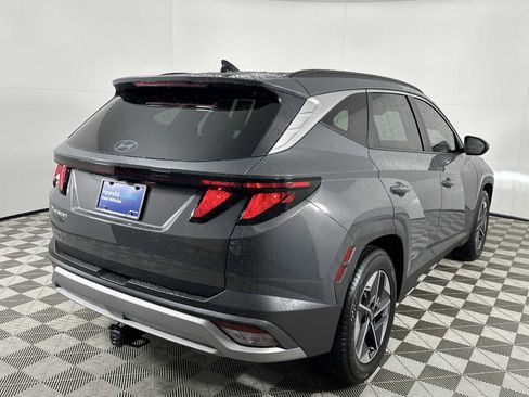 Certified 2025 Hyundai Tucson SEL FWD image 8