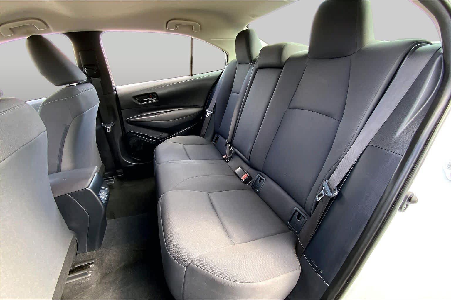 Used 2024 Toyota Corolla LE FWD image 20