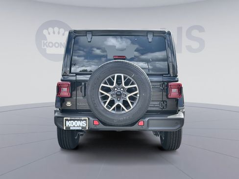 New 2025 Jeep Wrangler Sahara image 5