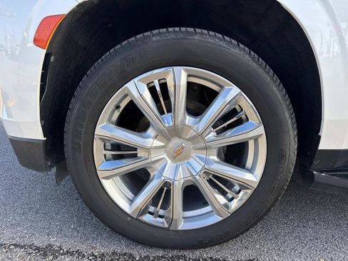 Used 2021 Chevrolet Suburban High Country image 9