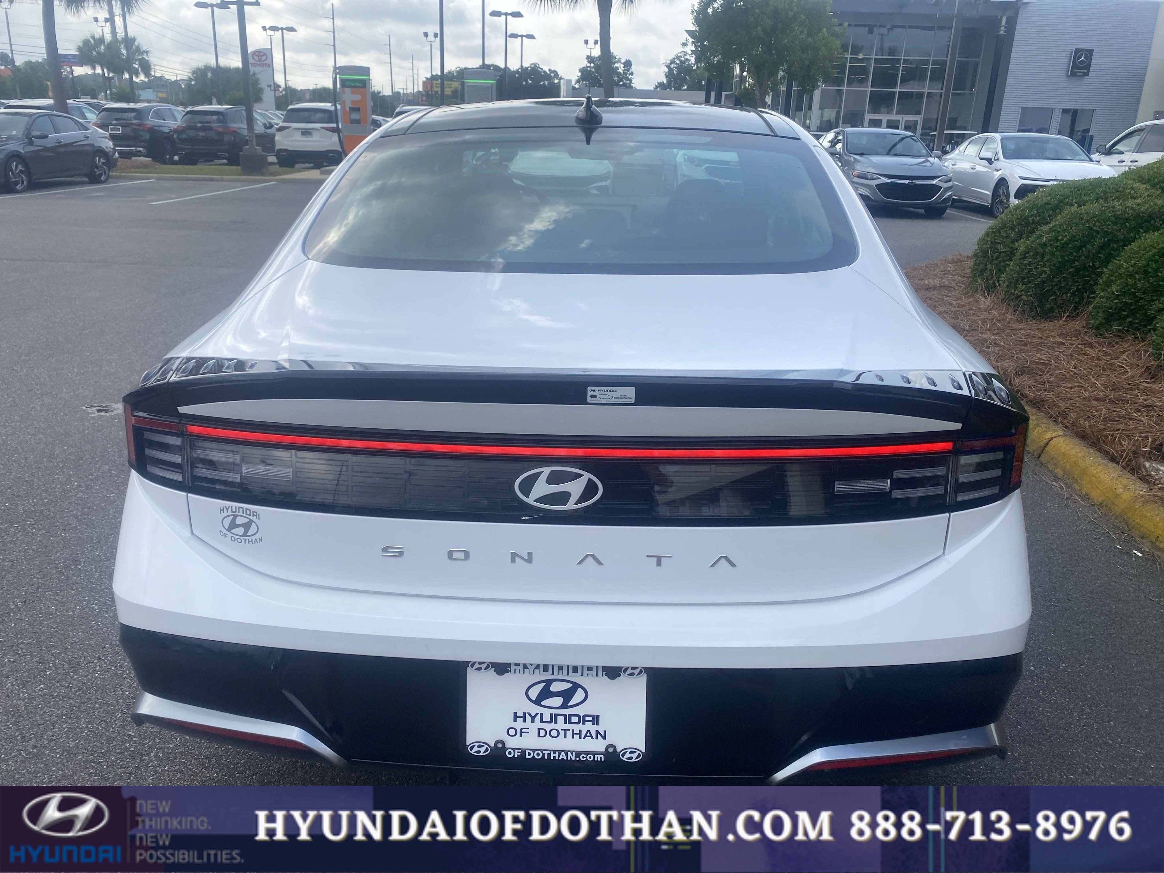 Certified 2025 Hyundai Sonata SEL FWD image 3
