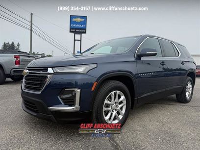 Used 2023 Chevrolet Traverse LS w/ Safety Package