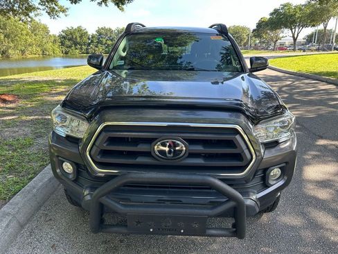 Used 2020 Toyota Tacoma SR5 RWD image 9