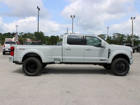 Used 2026 Ford F450 Lariat AWD/4WD image 13