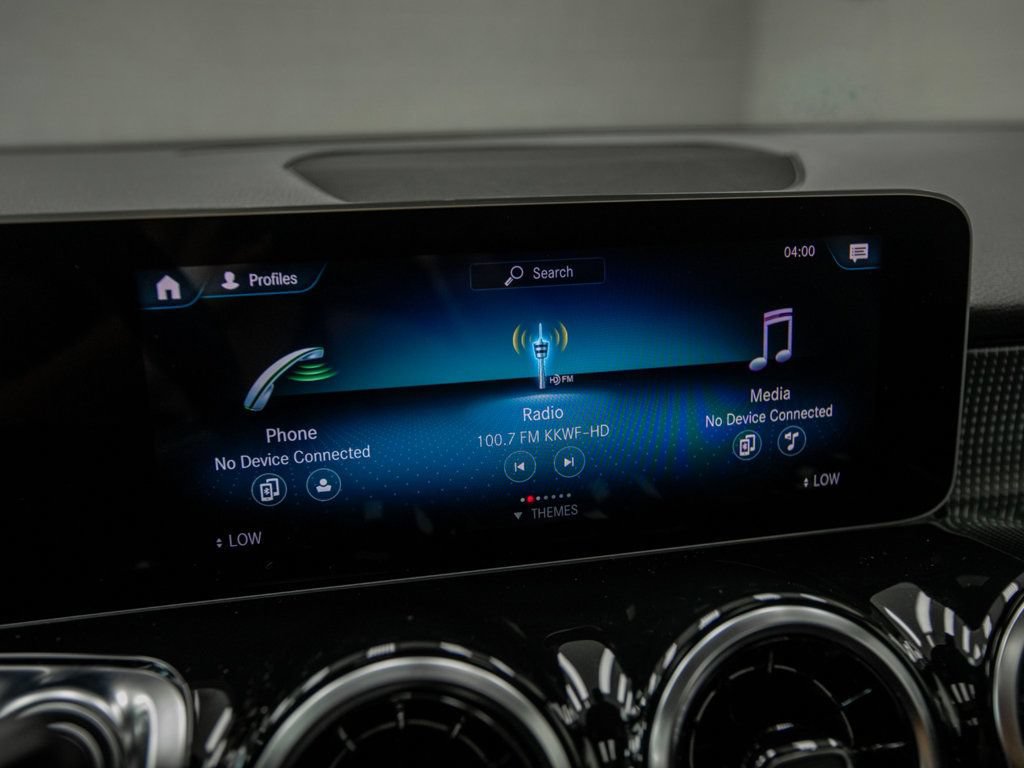 Used 2020 Mercedes-Benz GLB 250 4MATIC image 20