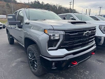 New 2026 Chevrolet Silverado 2500 LT w/ Trail Boss Package