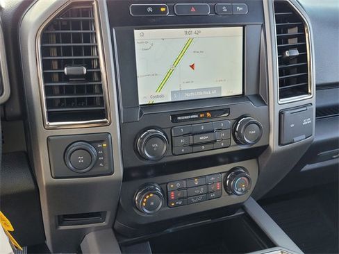 Certified 2020 Ford F150 Raptor w/ Equipment Group 801A Mid image 18