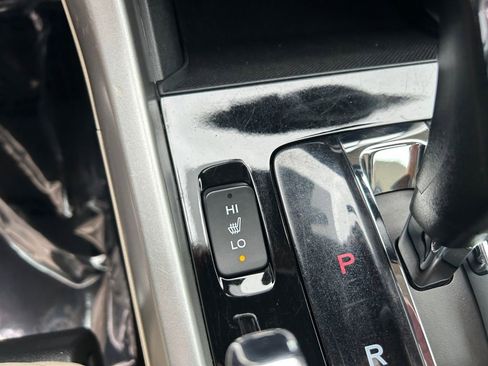 Used 2017 Honda Accord EX-L image 36