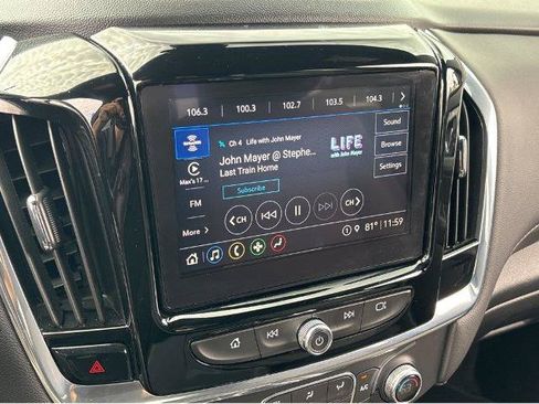 Used 2022 Chevrolet Traverse LT w/ LPO, Floor Liner Package AWD/4WD image 22