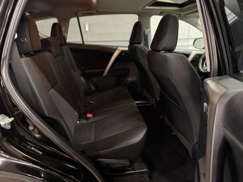Used 2013 Toyota RAV4 XLE AWD/4WD image 21
