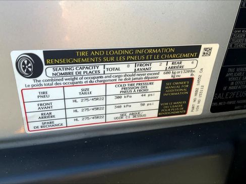 Certified 2023 Land Rover Defender 130 X-Dynamic SE image 33