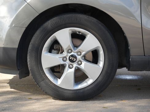 Used 2017 Kia Soul image 7