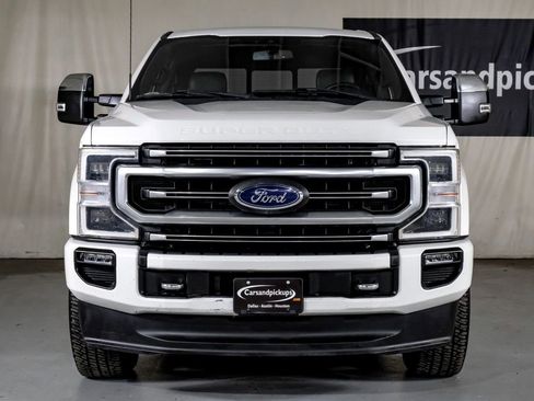 Used 2022 Ford F250 Platinum w/ FX4 Off-Road Package image 3