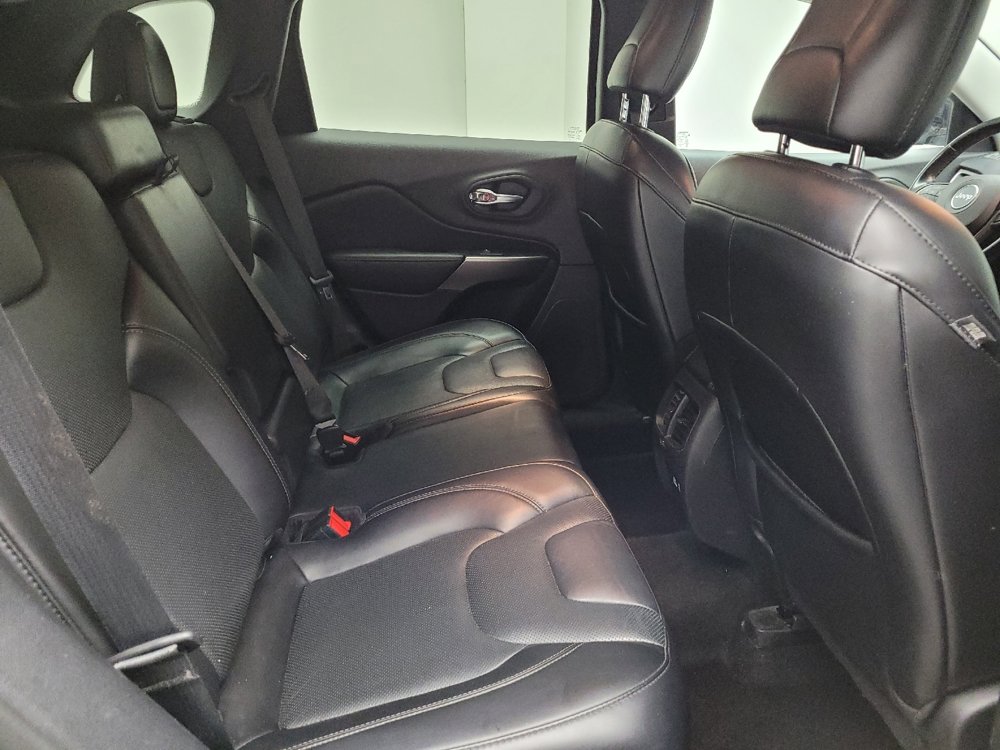 Used 2021 Jeep Cherokee Latitude Lux AWD/4WD image 19