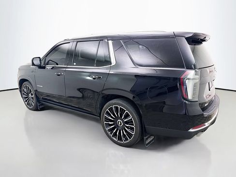 Used 2025 Chevrolet Tahoe High Country AWD/4WD image 6