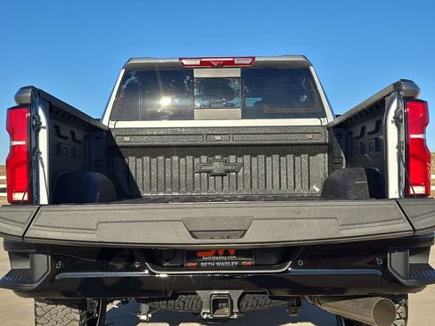 New 2026 Chevrolet Silverado 2500 LT w/ Trail Boss Package AWD/4WD image 12