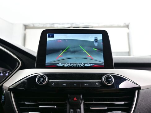 Used 2021 Ford Escape SEL image 18