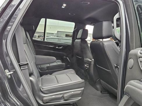 Used 2023 GMC Yukon Denali image 17