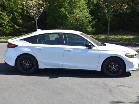 New 2026 Honda Civic Sport image 8