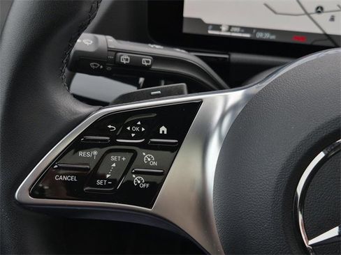 Certified 2025 Mercedes-Benz GLA 250 image 16