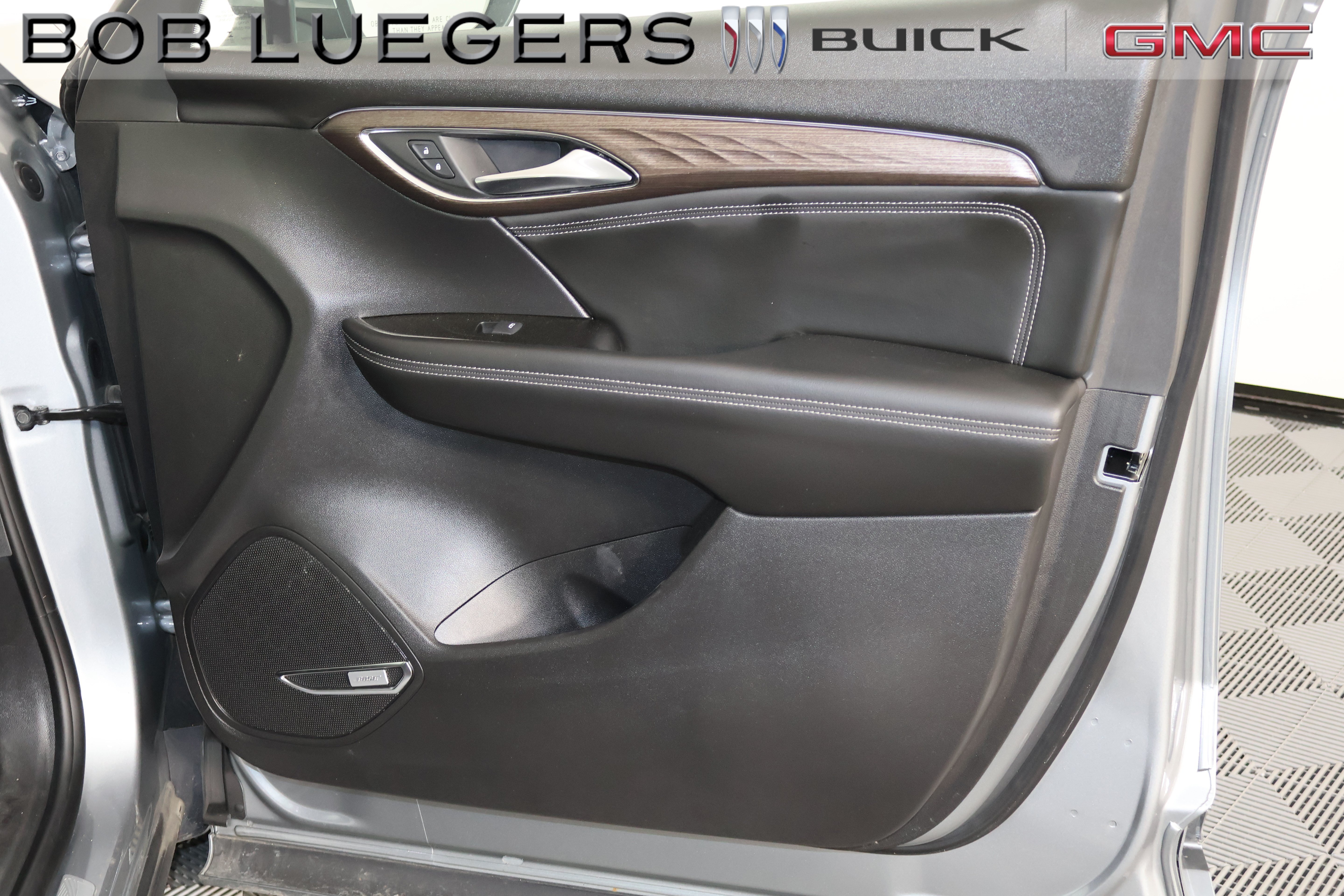 Certified 2023 Buick Envision Avenir AWD/4WD image 18