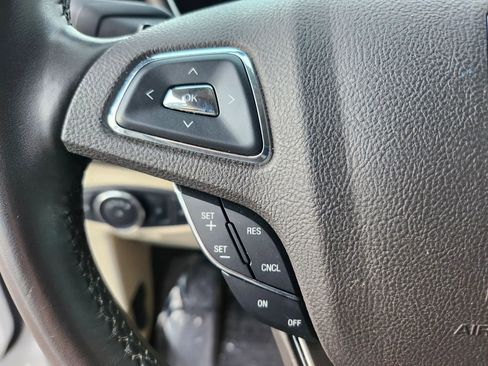 Used 2017 Lincoln MKC Select w/ Select Plus Package image 17