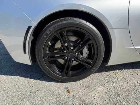 Used 2017 Chevrolet Corvette Stingray Coupe w/ Carbon Flash Badge Package image 19