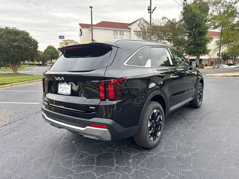 New 2026 Kia Sorento S AWD/4WD image 3