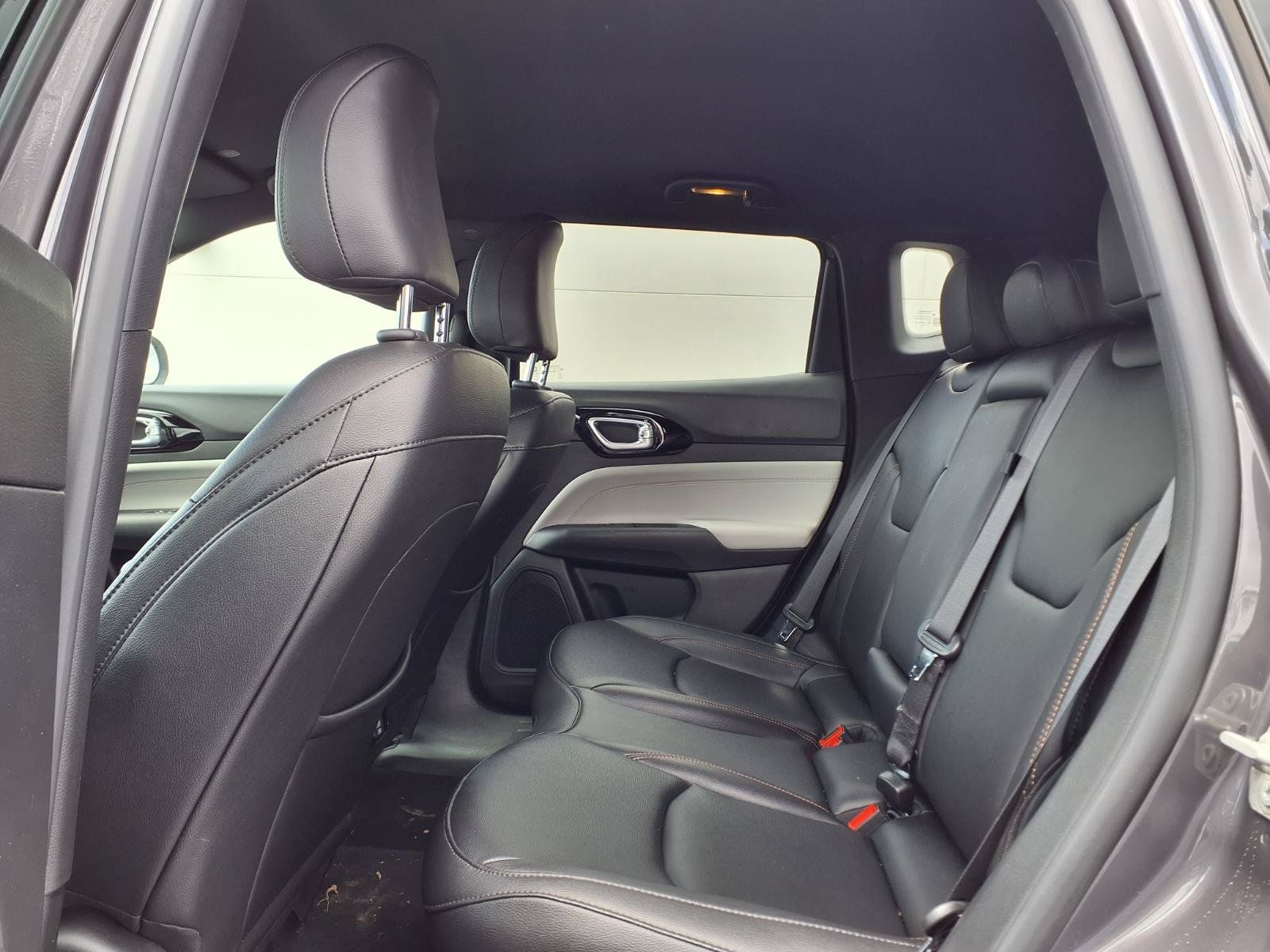 Used 2024 Jeep Compass Limited AWD/4WD image 13