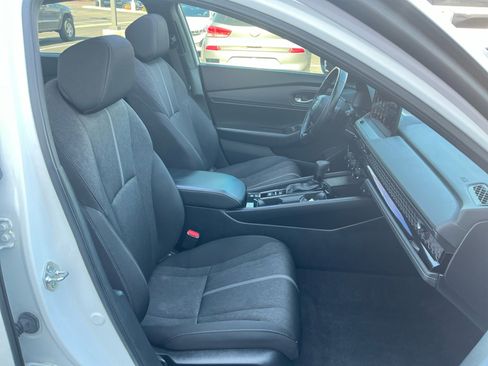 Used 2024 Honda Accord Sport image 18