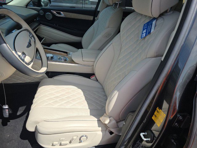 Used 2024 Genesis GV80 3.5T w/ Prestige Package AWD/4WD image 9