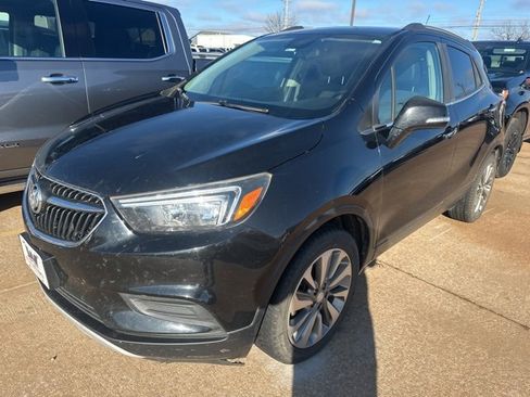 Used 2019 Buick Encore Preferred image 1