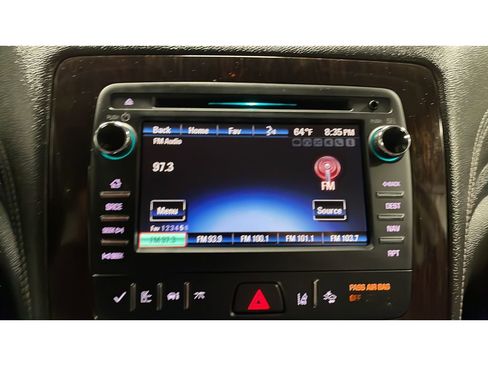 Used 2016 Chevrolet Traverse LTZ AWD/4WD image 13