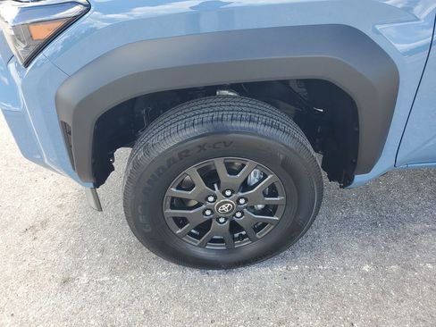 Certified 2025 Toyota 4Runner SR5 image 17