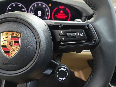 Certified 2026 Porsche Cayenne AWD/4WD image 28