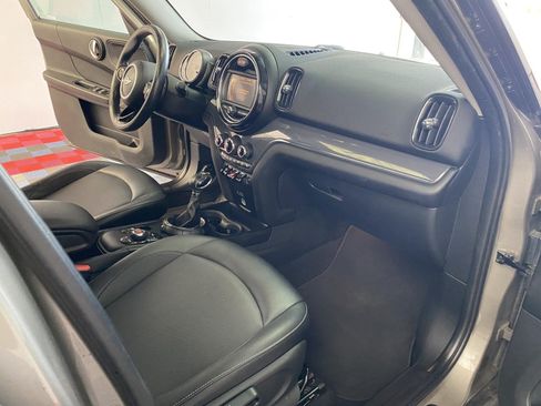 Used 2017 MINI Cooper Countryman ALL4 AWD/4WD image 8