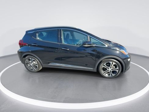 Used 2021 Chevrolet Bolt Premier w/ Infotainment Package image 2
