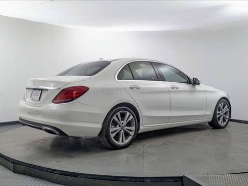 Used 2019 Mercedes-Benz C 300 Sedan w/ Premium Package image 8
