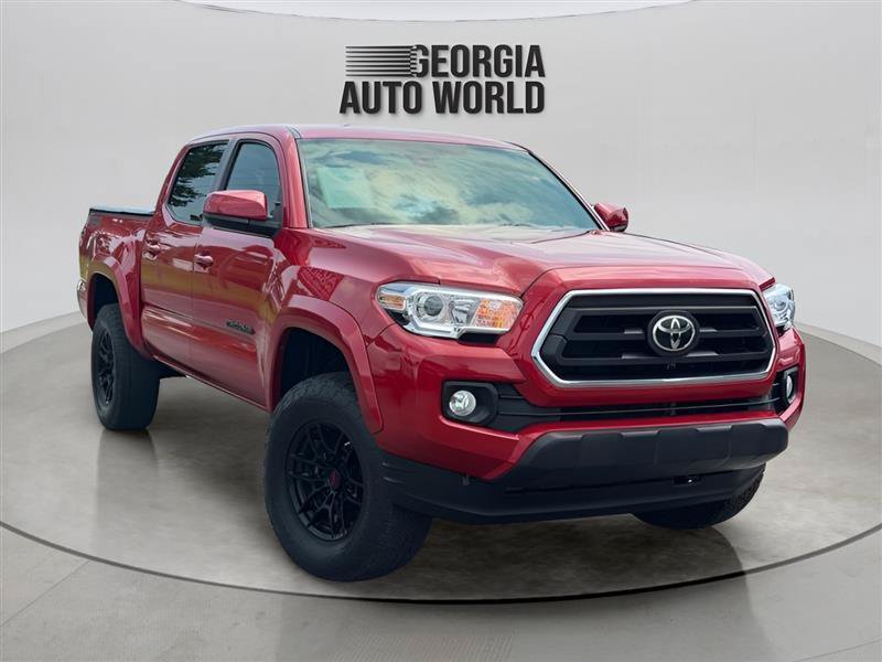 Used 2020 Toyota Tacoma SR5 AWD/4WD image 2