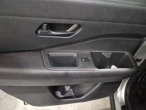 Certified 2024 Nissan Pathfinder SV AWD/4WD image 14