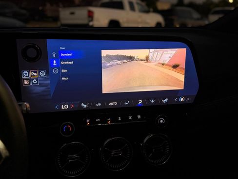 Used 2024 Chevrolet Blazer EV LT AWD/4WD image 53
