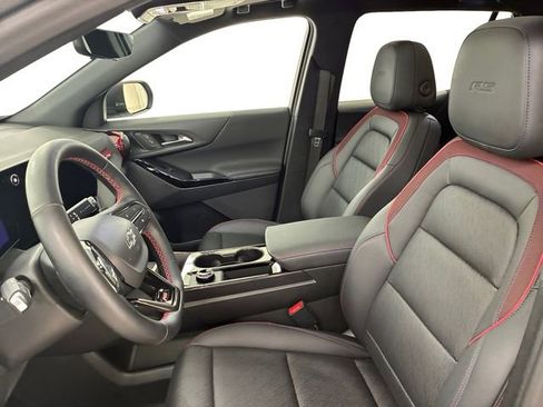 Certified 2025 Chevrolet Equinox RS w/ Safety and Technology Package AWD/4WD image 12