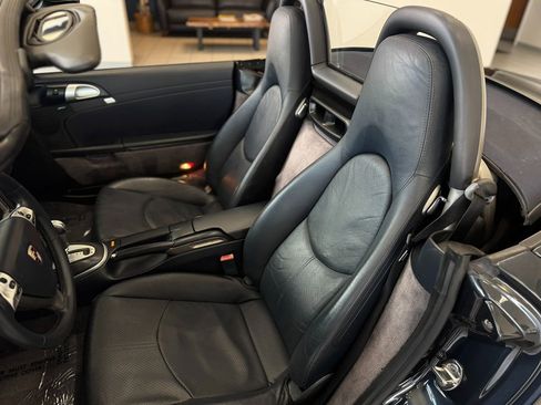 Used 2006 Porsche Boxster S image 16