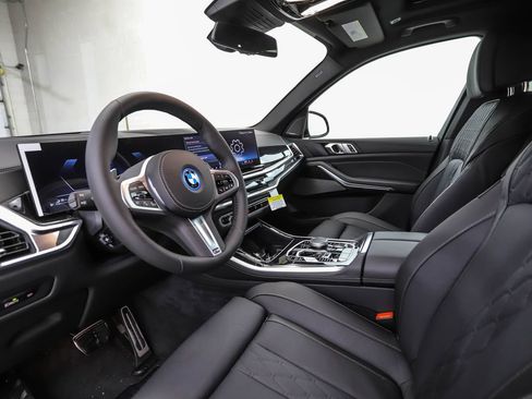 New 2026 BMW X5 xDrive50e AWD/4WD image 10
