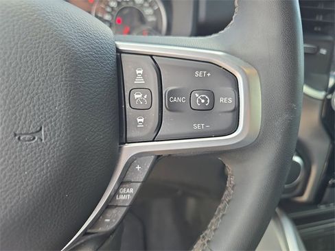 Used 2025 RAM 1500 Big Horn image 24