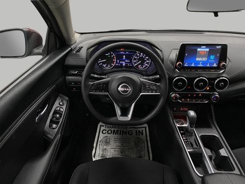 Certified 2025 Nissan Sentra SV FWD image 41