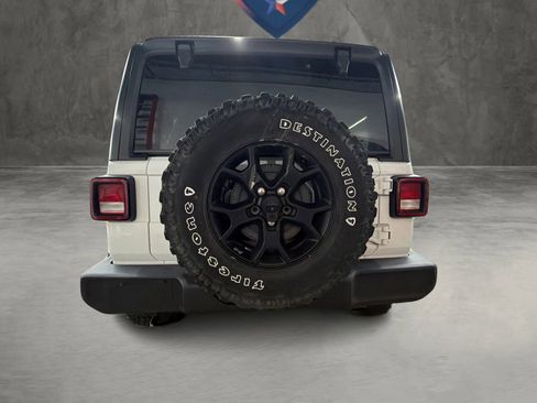 Used 2020 Jeep Wrangler Unlimited Sport image 13