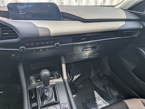 Used 2024 MAZDA MAZDA3 s FWD image 28