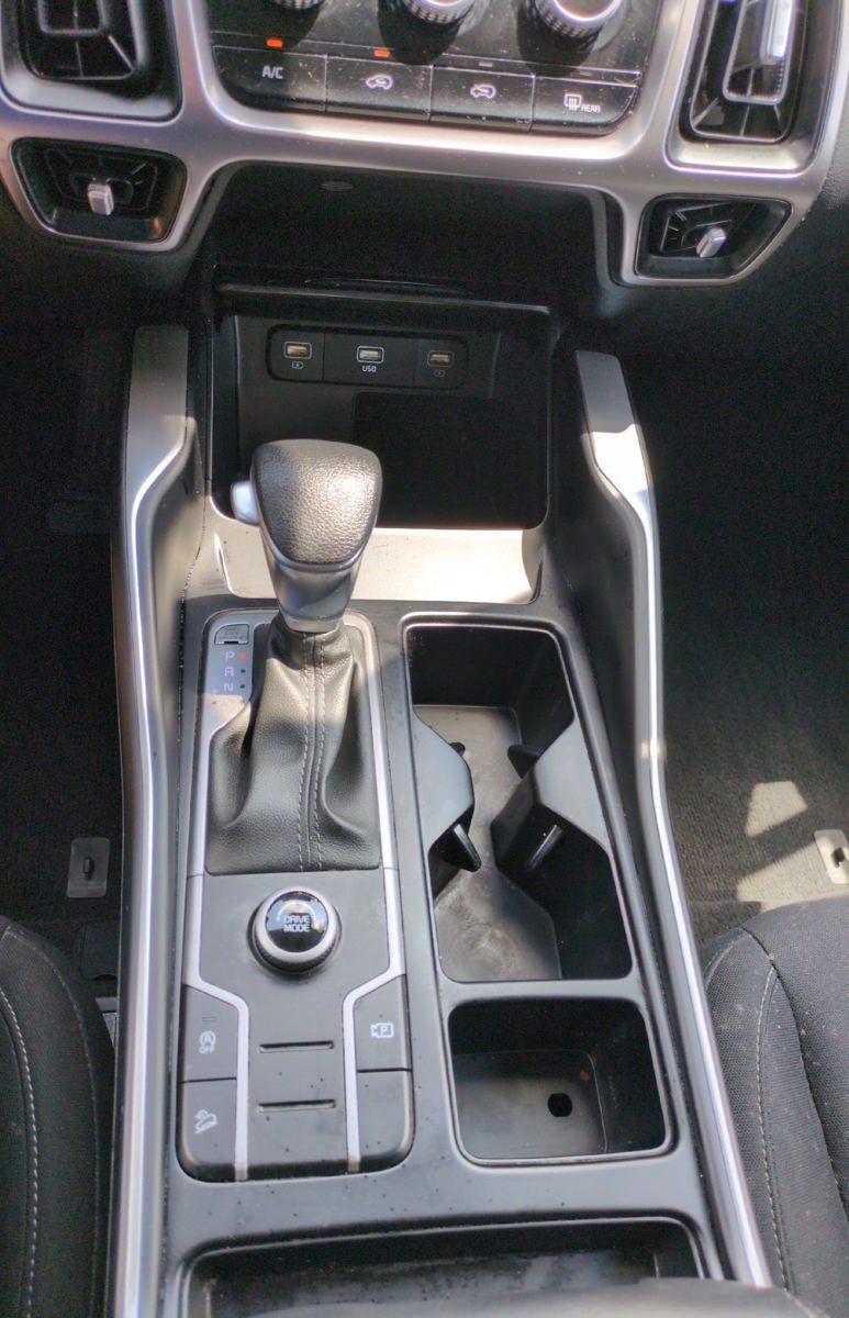 Certified 2023 Kia Sorento LX FWD image 22