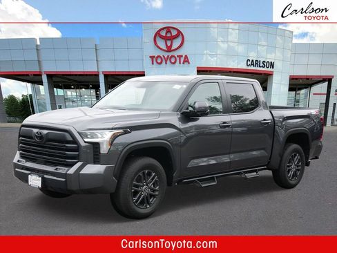 Used 2024 Toyota Tundra SR5 w/ SR5 Convenience Package AWD/4WD image 1